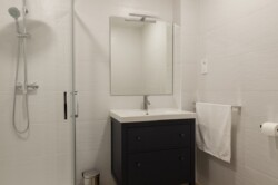 BAÑO SEGUNDA PLANTA HAB.1