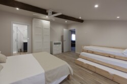 HAB.4: 1 CAMA 180 + 3 CAMAS 90